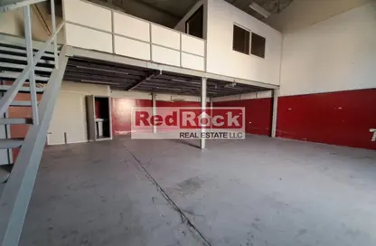 مستودع - استوديو - 1 حمام للايجار في المنطقة الصناعية 11 - المنطقة الصناعية بالشارقة - الشارقة