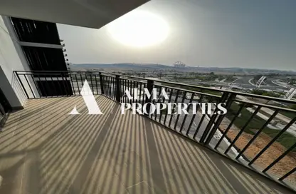 Apartment - 3 Bedrooms - 4 Bathrooms for sale in Waters Edge - Yas Island - Abu Dhabi