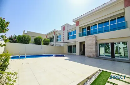 Villa - 5 Bedrooms - 6 Bathrooms for rent in Jumeirah 1 Villas - Jumeirah 1 - Jumeirah - Dubai