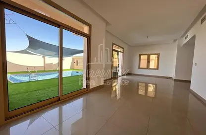 تاون هاوس - 3 غرف نوم - 4 حمامات للبيع في جوري - حدائق الجولف في الراحة - أبوظبي