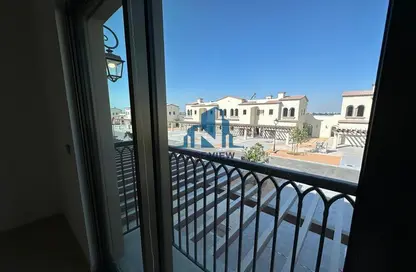 Townhouse - 3 Bedrooms - 4 Bathrooms for rent in Bloom Living - Zayed City (Khalifa City C) - Khalifa City - Abu Dhabi