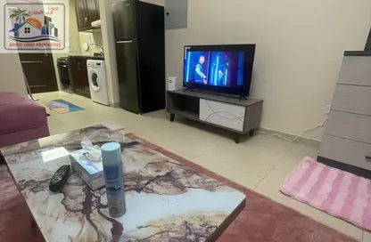Apartment - Studio - 1 Bathroom for rent in Al Jurf 2 - Al Jurf - Ajman Downtown - Ajman