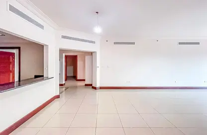 Apartment - 2 Bedrooms - 3 Bathrooms for sale in Golden Mile 8 - Golden Mile - Palm Jumeirah - Dubai