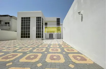 Villa - 6 Bedrooms - 7+ Bathrooms for rent in Madinat Al Riyad - Abu Dhabi