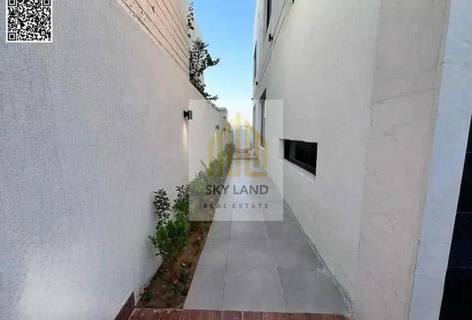 15183372 - Property Image 3