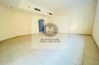 Apartment - 2 Bedrooms - 2 Bathrooms for rent in Al Wahda Street - Al Wahda - Abu Dhabi