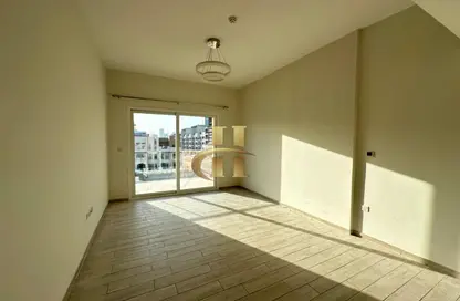 Apartment - 1 Bedroom - 2 Bathrooms for rent in Oxford Residence 1 - District 13 - Jumeirah Village Circle - Dubai