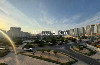 Apartment - 1 Bedroom - 2 Bathrooms for sale in Oxford Gardens - Arjan - Dubai