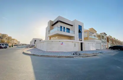 Villa - 5 Bedrooms - 7 Bathrooms for sale in Al Yasmeen - Ajman