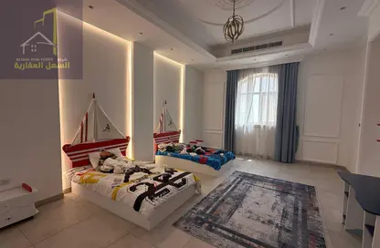 فيلا - 4 غرف نوم - 6 حمامات للبيع في السيوح - الشارقة