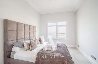 Apartment - 1 Bedroom - 2 Bathrooms for sale in Al Msalli - Shoreline Apartments - Palm Jumeirah - Dubai