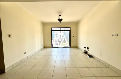 Apartment - 1 Bedroom - 1 Bathroom for rent in Reehan 7 - Reehan - Old Town - Dubai