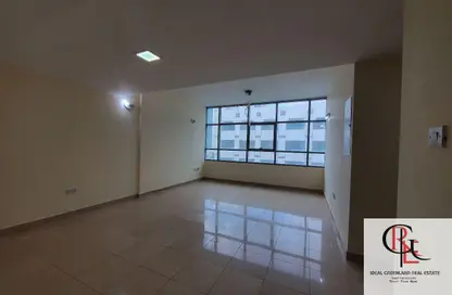 Apartment - 2 Bedrooms - 2 Bathrooms for rent in Shabiya 9 - Shabiya - Mussafah - Abu Dhabi