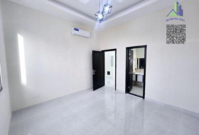 14929300 - Property Image 2