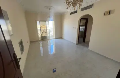 Apartment - 2 Bedrooms - 2 Bathrooms for rent in Al Jurf 2 - Al Jurf - Ajman Downtown - Ajman