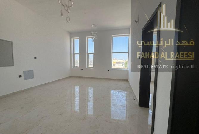 15728477 - Property Image 2