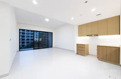 شقة - غرفة نوم - 1 حمام للايجار في برج بارك فيلد 2 - بارك فيلد - دبي هيلز استيت - دبي