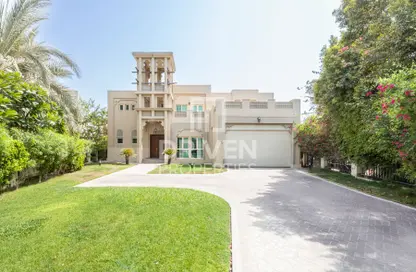 Villa - 4 Bedrooms - 5 Bathrooms for sale in Entertainment Foyer - Oasis Clusters - Jumeirah Islands - Dubai