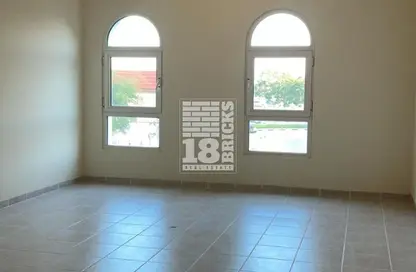 شقة - 2 غرف نوم - 3 حمامات للبيع في المبنى 153 - طراز حديث - ديسكفري غاردنز - دبي شقة - 2 غرف نوم - 3 حمامات للبيع في المبنى 153 - طراز حديث - ديسكفري غاردنز - دبي