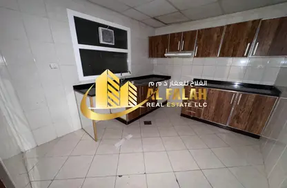 Apartment - 2 Bedrooms - 2 Bathrooms for rent in New Al Taawun Road - Al Taawun - Sharjah