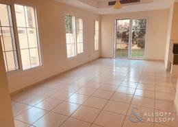 Villa - 2 bedrooms - 3 bathrooms for rent in Springs 2 - The Springs - Dubai