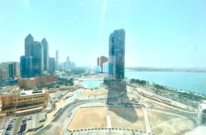 شقة - غرفة نوم - 2 حمامات للايجار في برج الجوهرة - شارع الكورنيش - أبوظبي