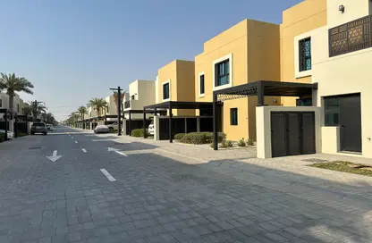 تاون هاوس - 3 غرف نوم - 4 حمامات للبيع في مدينة الشارقة المستدامة - الشارقة