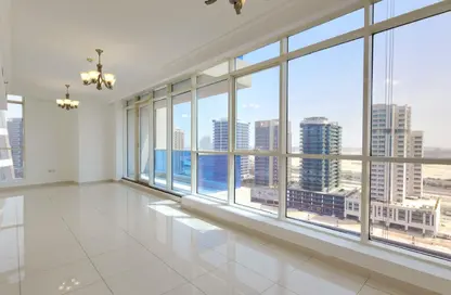 Apartment - 2 Bedrooms - 3 Bathrooms for rent in Majestic Tower - Al Abraj street - Business Bay - Dubai