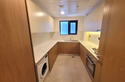 Apartment - 1 Bedroom - 2 Bathrooms for rent in Jumeirah Garden City - Al Satwa - Dubai