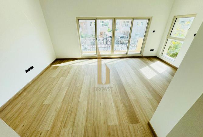 16010627 - Property Image 3