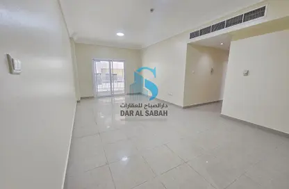 Apartment - 2 Bedrooms - 2 Bathrooms for rent in Al Nahda Complex - Al Nahda - Sharjah