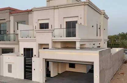 فيلا - 4 غرف نوم - 3 حمامات للبيع في تلال سيتي - الشارقة