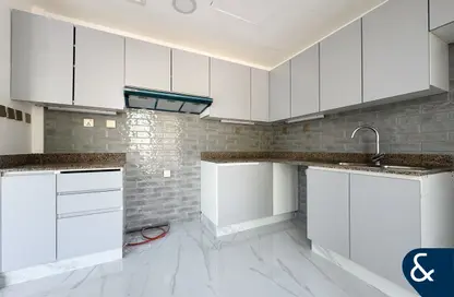 Villa - 3 Bedrooms - 3 Bathrooms for rent in Springs 15 - The Springs - Dubai