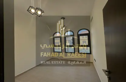 شقة - 3 غرف نوم - 3 حمامات للايجار في الزاهية جاردنز - الزاهية - عجمان