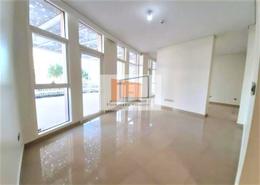 Apartment - 2 bedrooms - 3 bathrooms for rent in United Square - Al Khalidiya - Abu Dhabi