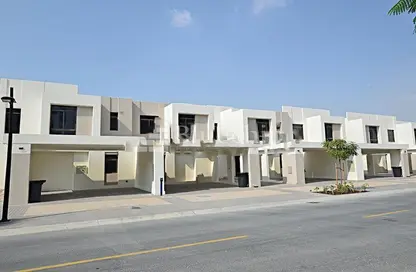 Townhouse - 3 Bedrooms - 3 Bathrooms for rent in Zahra Townhouses - Town Square - Dubai