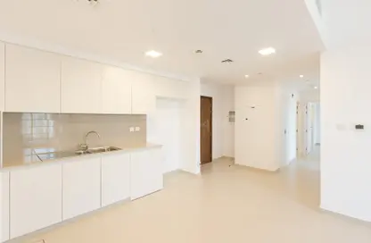 Apartment - 2 Bedrooms - 2 Bathrooms for sale in Zahra Breeze Apartments 3B - Zahra Breeze Apartments - Town Square - Dubai