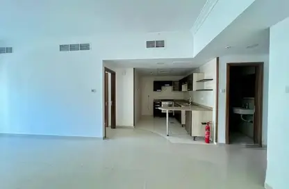 Apartment - 1 Bedroom - 2 Bathrooms for rent in Ontario Tower - Business Bay - Dubai