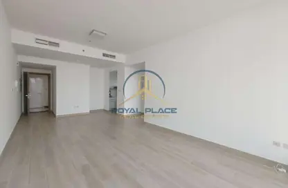 Apartment - 1 Bedroom - 1 Bathroom for rent in Bloom Towers B - Bloom Towers - District 10 - Jumeirah Village Circle - Dubai