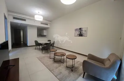Apartment - 1 Bedroom - 2 Bathrooms for sale in SOL Bay - Business Bay - Dubai