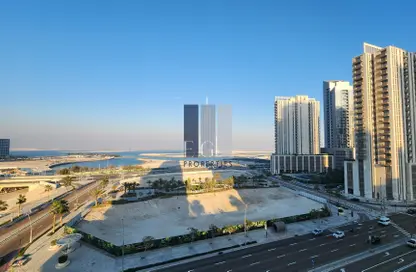 Apartment - 1 Bedroom - 2 Bathrooms for rent in Beach Towers - Shams Abu Dhabi - Al Reem Island - Abu Dhabi