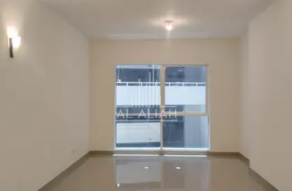 Apartment - 3 Bedrooms - 5 Bathrooms for rent in Al Jimi Avenue - Al Khalidiya - Abu Dhabi