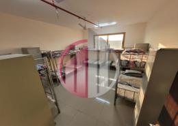 Staff Accommodation - 8 bathrooms for rent in M-17 - Mussafah Industrial Area - Mussafah - Abu Dhabi