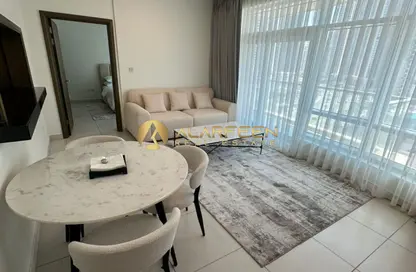Apartment - 1 Bedroom - 2 Bathrooms for rent in The Lofts West - The Lofts - Downtown Dubai - Dubai