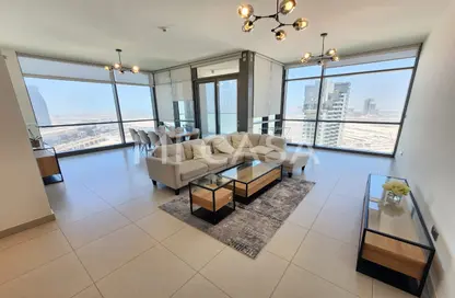 Apartment - 4 Bedrooms - 5 Bathrooms for sale in Canal Residence - Al Reem Island - Abu Dhabi