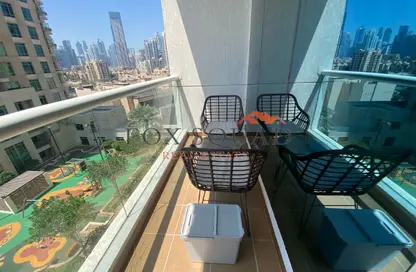 Apartment - Studio - 1 Bathroom for rent in Burj Al Nujoom - Downtown Dubai - Dubai