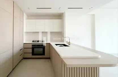Apartment - 1 Bedroom - 2 Bathrooms for rent in Binghatti Phoenix - Jumeirah Village Circle - Dubai