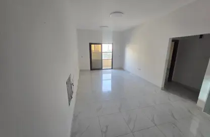 Apartment - 2 Bedrooms - 2 Bathrooms for rent in Al Jurf 3 - Al Jurf - Ajman Downtown - Ajman