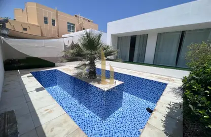 Villa - 3 Bedrooms - 3 Bathrooms for rent in Umm Suqeim 2 Villas - Umm Suqeim 2 - Umm Suqeim - Dubai