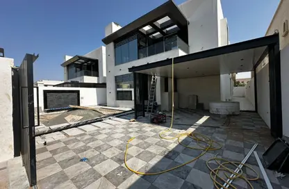 فيلا - 5 غرف نوم - 7 حمامات للبيع في 2 المويهات - المويهات - عجمان